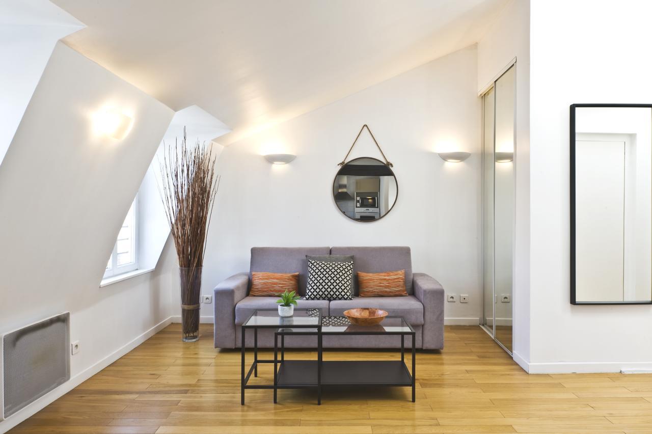 Pick A Flat'S Apartments In Batignolles - Rue Biot París Exterior foto